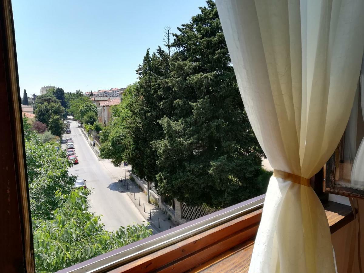 Apartment Maestral Pula Zewnętrze zdjęcie