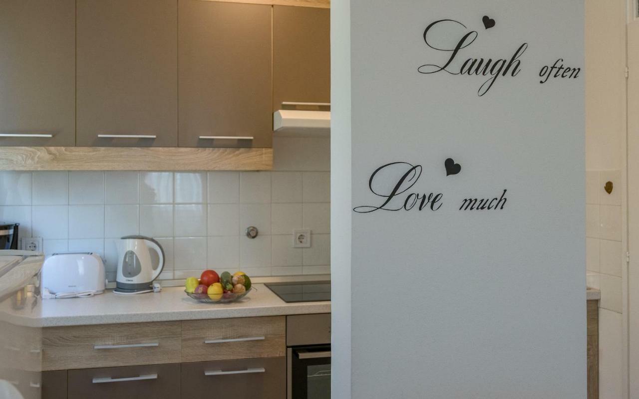 Apartment Maestral Pula Zewnętrze zdjęcie